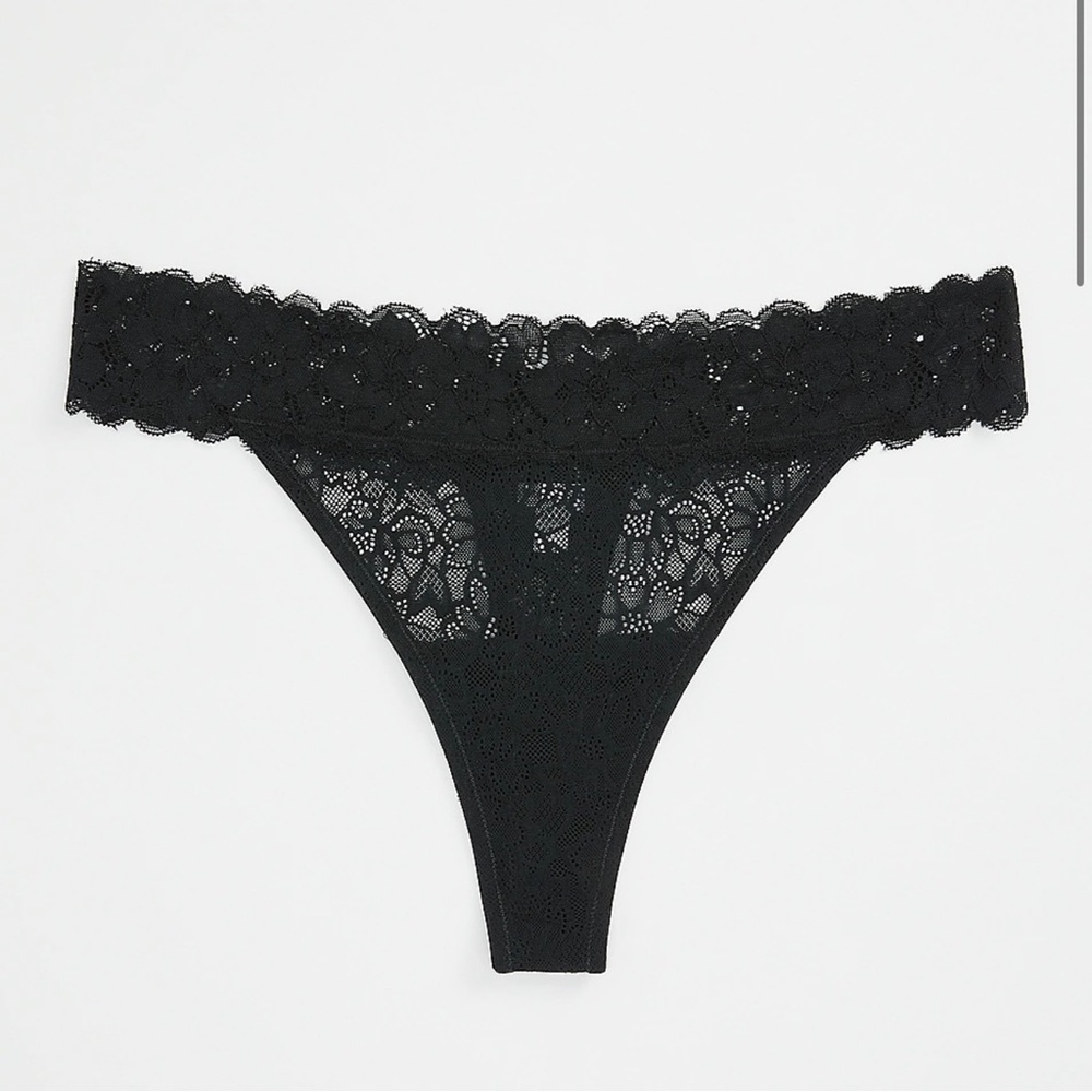 Lace thong underwear